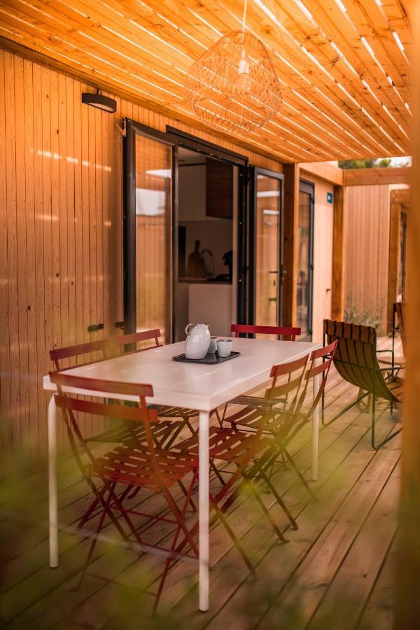 Two bedroom Hut,1500026563:JPEG